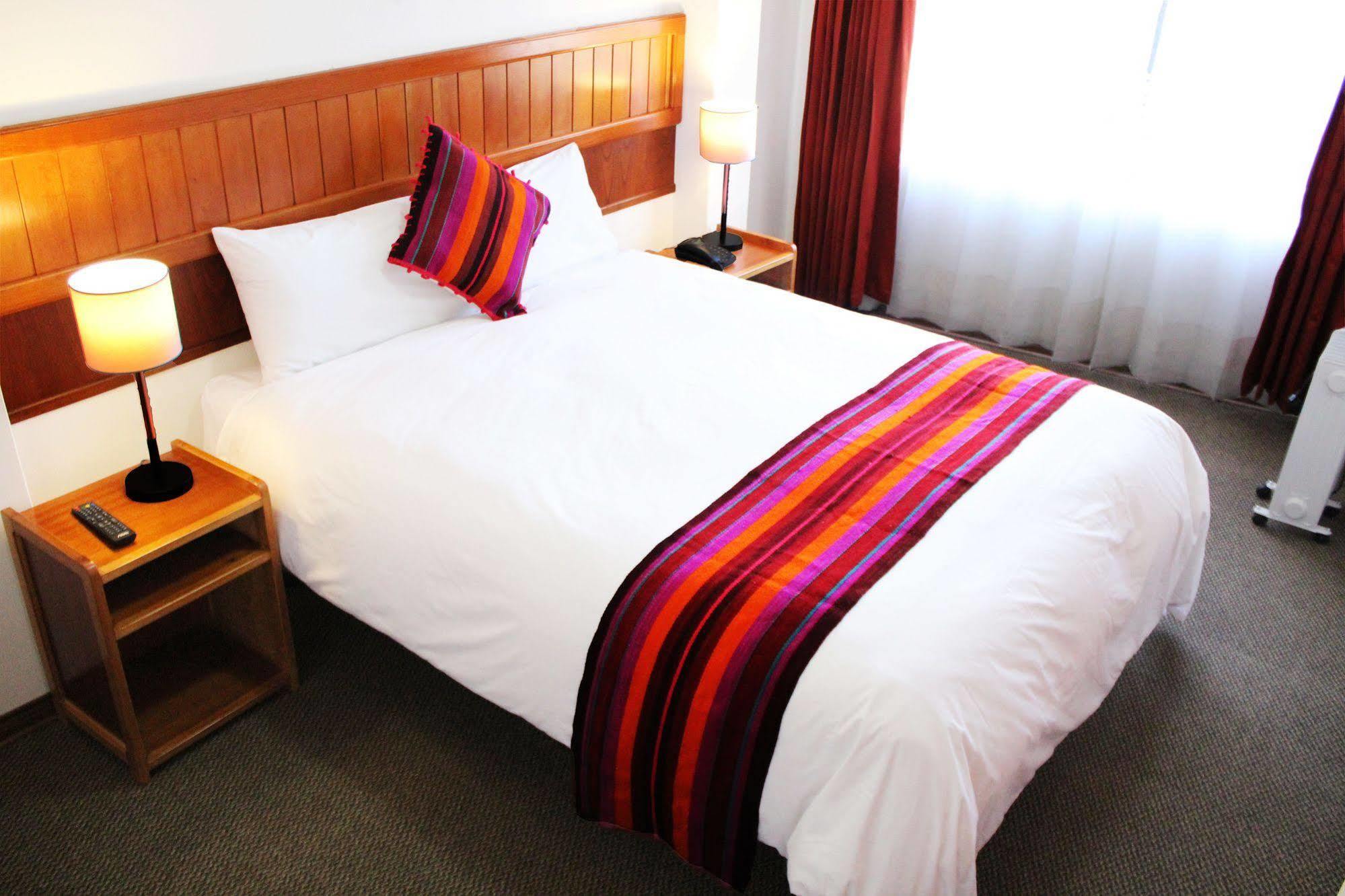 Cantuta Inn Puno Luaran gambar